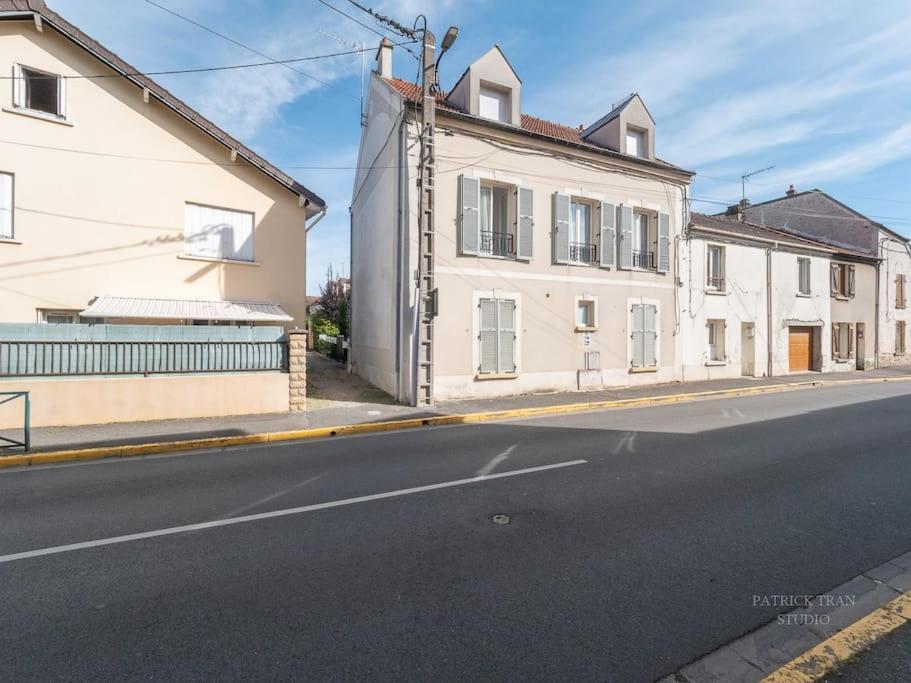 Appartement 7 Personnes Pres De Disney & Paris Chanteloup-en-Brie Exterior foto